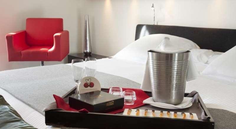 Hotel Sixtytwo 4*